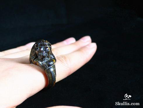 Tiger's Iron Eye Lion Ring