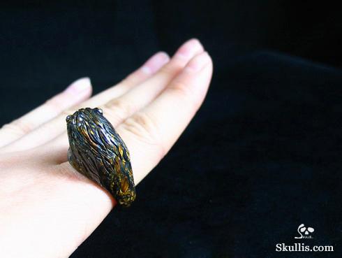 Tiger's Iron Eye Lion Ring