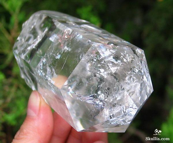 Quartz Rock Cryst Crystal Skull