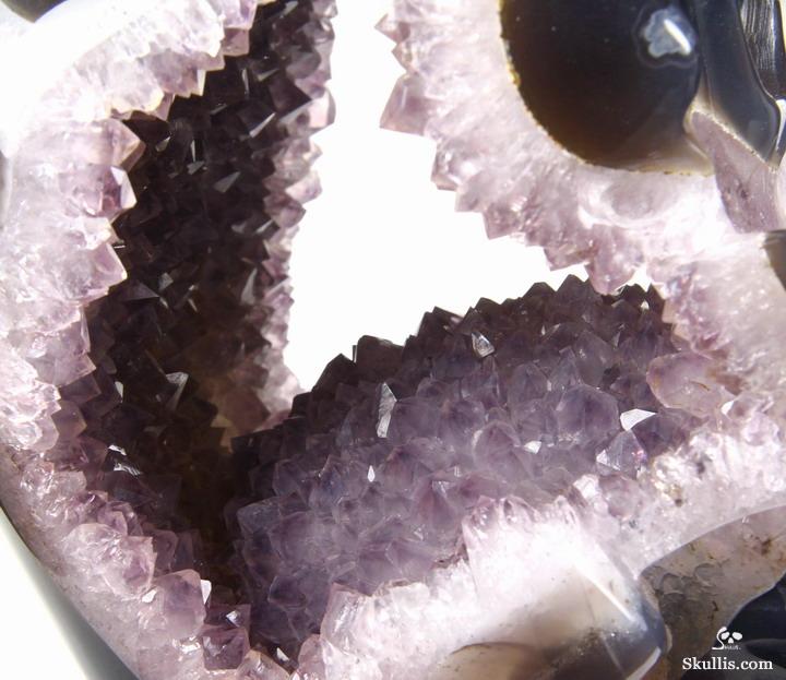 GIANT 7.3" Agate Carved Crystal Skull Geode, Realistic GIANT 7.3" Agate Carved Crystal Skull Geode, Realistic