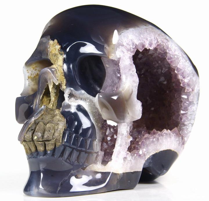 GIANT 7.3" Agate Carved Crystal Skull Geode, Realistic GIANT 7.3" Agate Carved Crystal Skull Geode, Realistic
