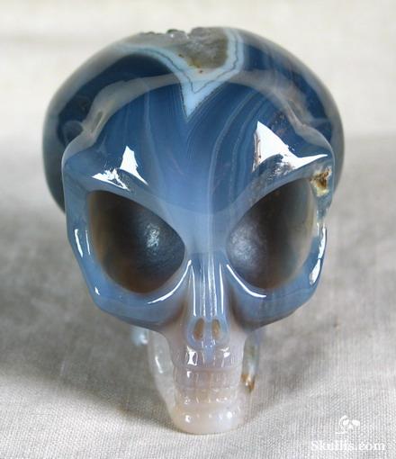 2.6" Agate Geode Carved Crystal Alien Skull 2.6" Agate Geode Carved Crystal Alien Skull