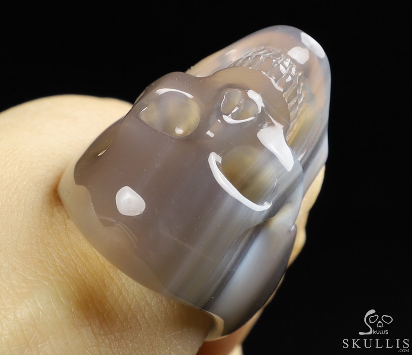 The Poetic Dreamer - US size 9.5 Agate Hand Carved Crystal Skull Ring, Crystal Healing Skull Jewelry, for Women & Men The Poetic Dreamer - US size 9.5 Agate Hand Carved Crystal Skull Ring, Crystal Healing Skull Jewelry, for Women & Men