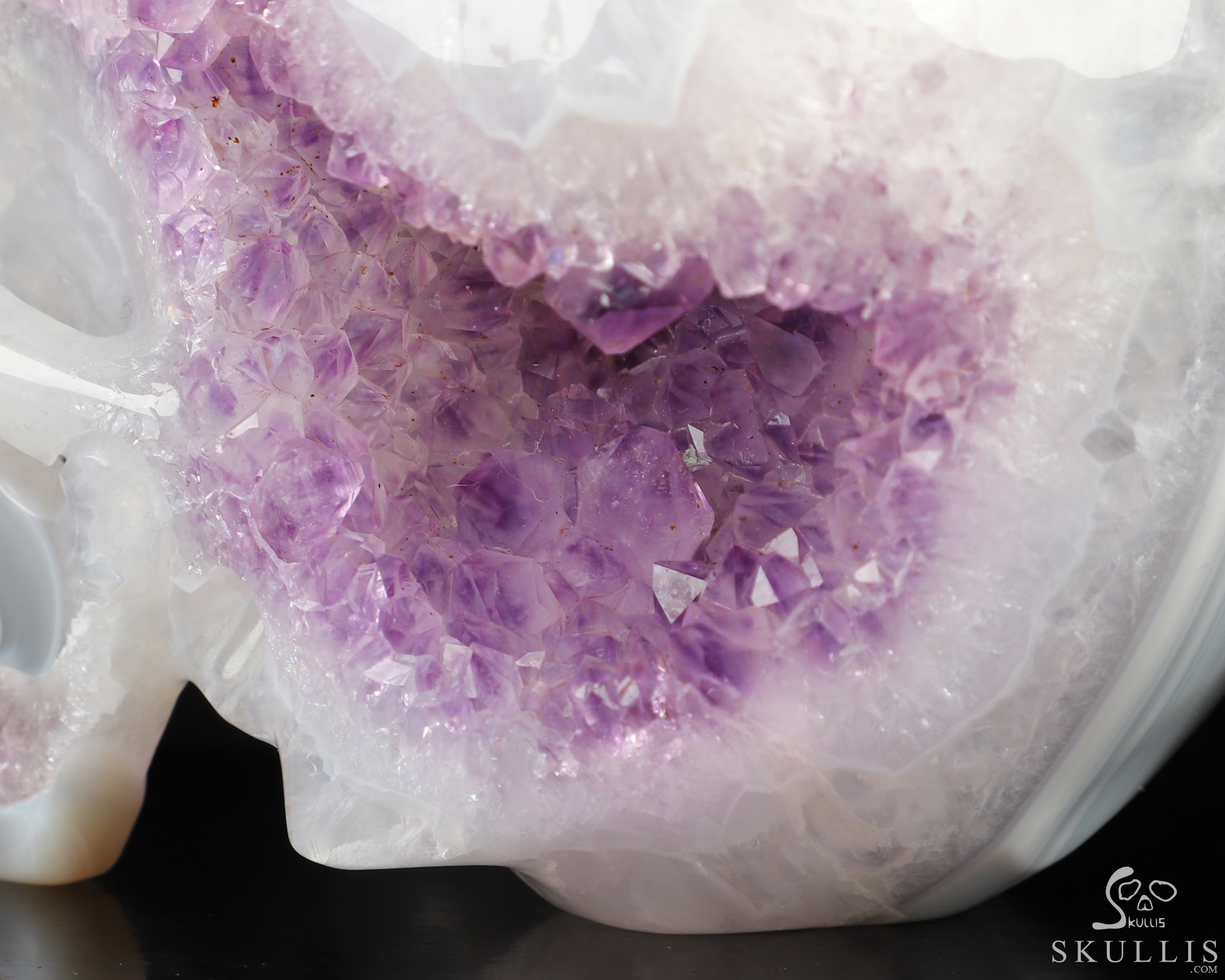 5.0" Agate Amethyst Geode Hand Carved Crystal Skull, Super Realistic, Crystal Healing 5.0" Agate Amethyst Geode Hand Carved Crystal Skull, Super Realistic, Crystal Healing