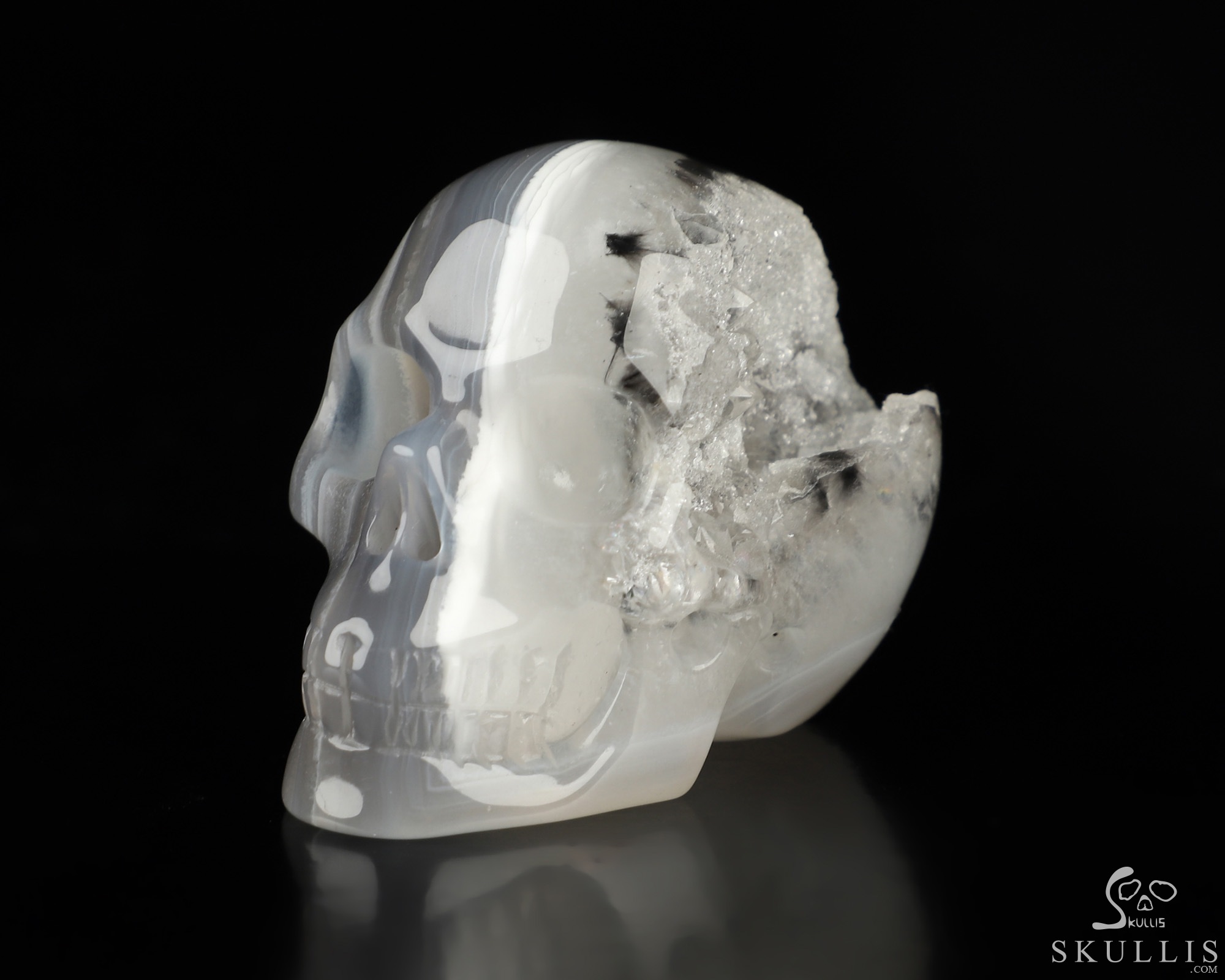 2.0" Agate Geode Hand Carved Crystal Skull, Realistic, Crystal Healing 2.0" Agate Geode Hand Carved Crystal Skull, Realistic, Crystal Healing