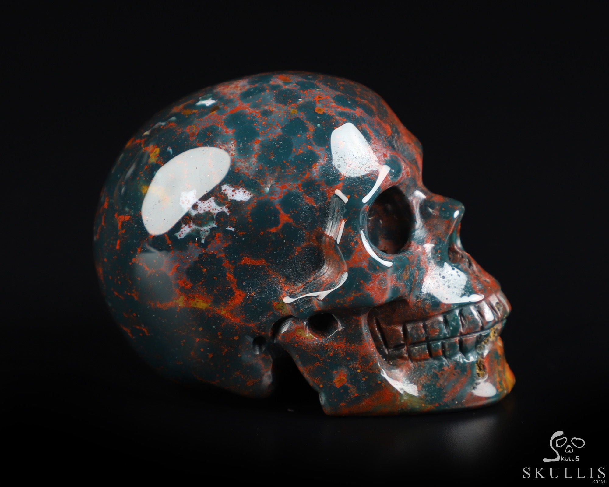 2.0" Bloodstone Hand Carved Crystal Skull, Realistic, Crystal Healing 2.0" Bloodstone Hand Carved Crystal Skull, Realistic, Crystal Healing