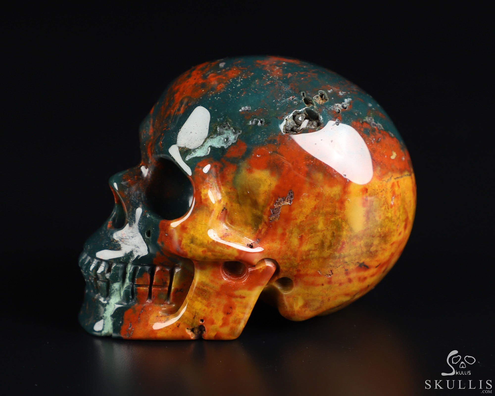 2.0" Bloodstone Hand Carved Crystal Skull, Realistic, Crystal Healing 2.0" Bloodstone Hand Carved Crystal Skull, Realistic, Crystal Healing