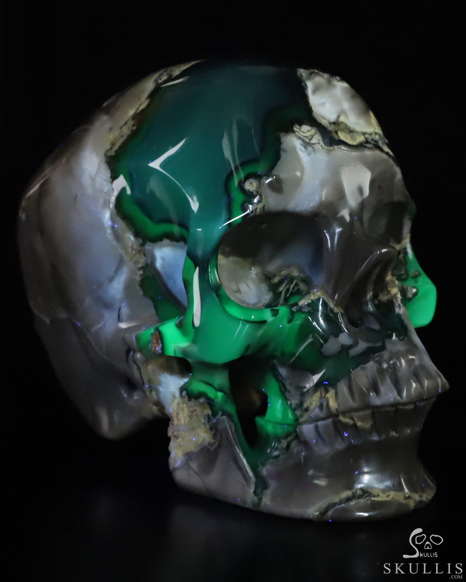 5.0" Volcano Agate Hand Carved Crystal Skull, Super Realistic, Crystal Healing 5.0" Volcano Agate Hand Carved Crystal Skull, Super Realistic, Crystal Healing