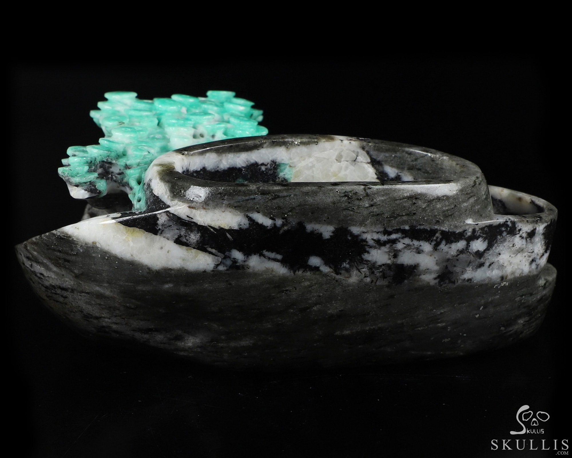 Gemstone 5.3" Emerald Carved Crystal Ashtray, Crystal Healing Gemstone 5.3" Emerald Carved Crystal Ashtray, Crystal Healing