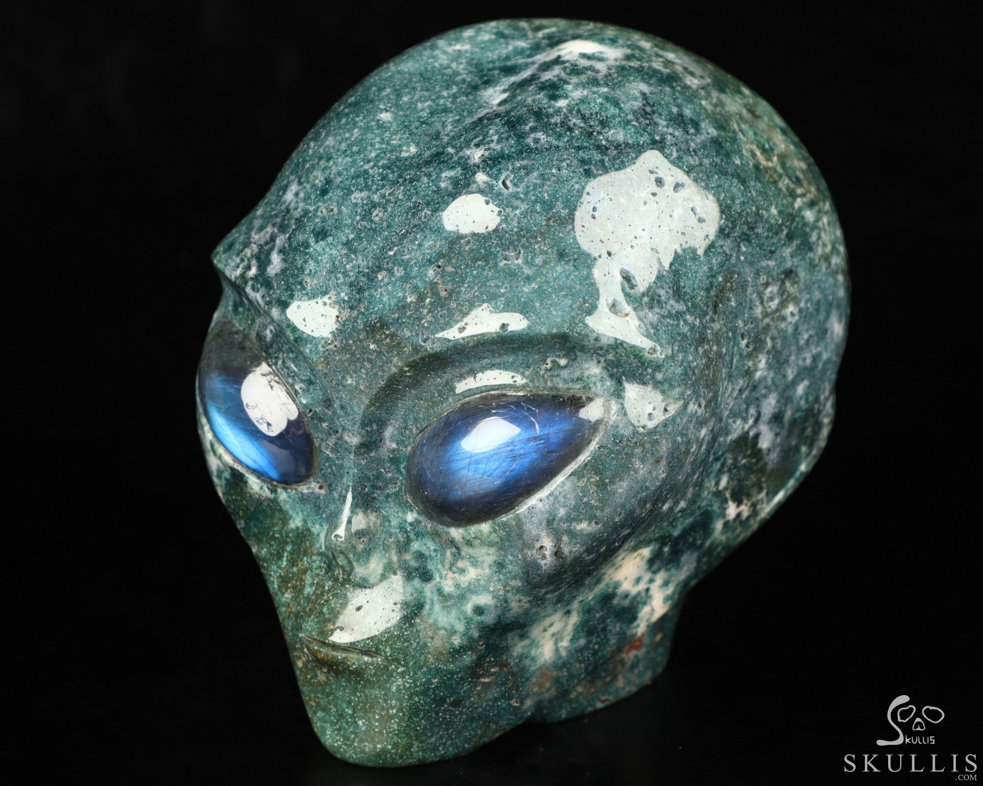 4.1" Green Moss Agate Crystal Skull Companion with Labradorite Eyes, Star Being Female Alien Reiki Healing Stone Statue 4.1" Green Moss Agate Crystal Skull Companion with Labradorite Eyes, Star Being Female Alien Reiki Healing Stone Statue