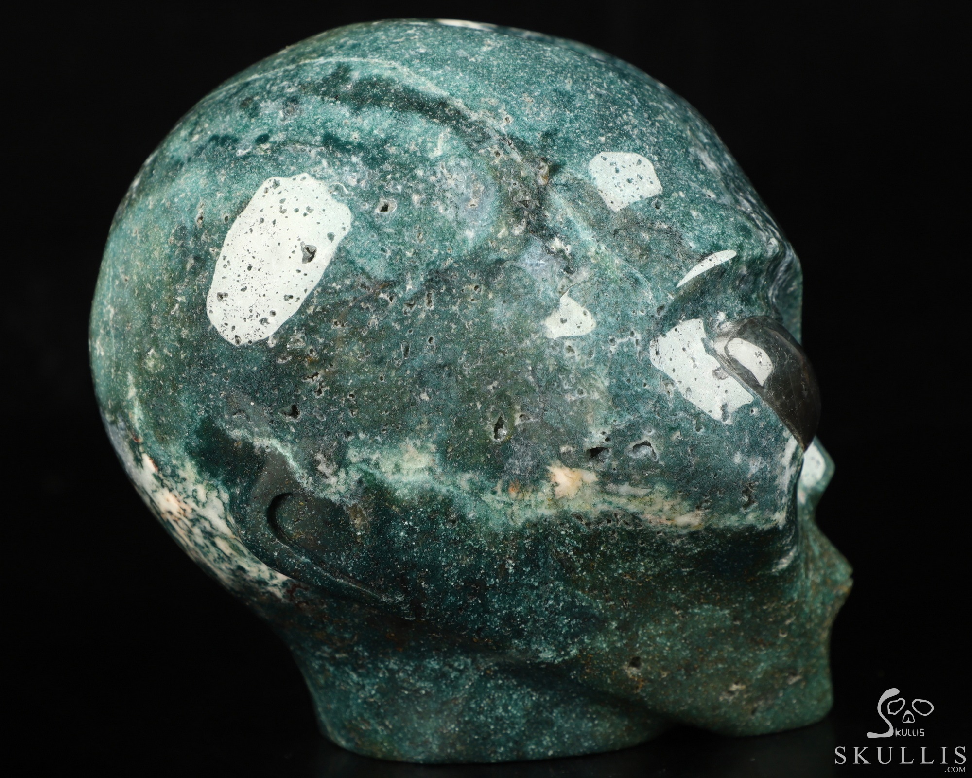 4.1" Green Moss Agate Crystal Skull Companion with Labradorite Eyes, Star Being Female Alien Reiki Healing Stone Statue 4.1" Green Moss Agate Crystal Skull Companion with Labradorite Eyes, Star Being Female Alien Reiki Healing Stone Statue