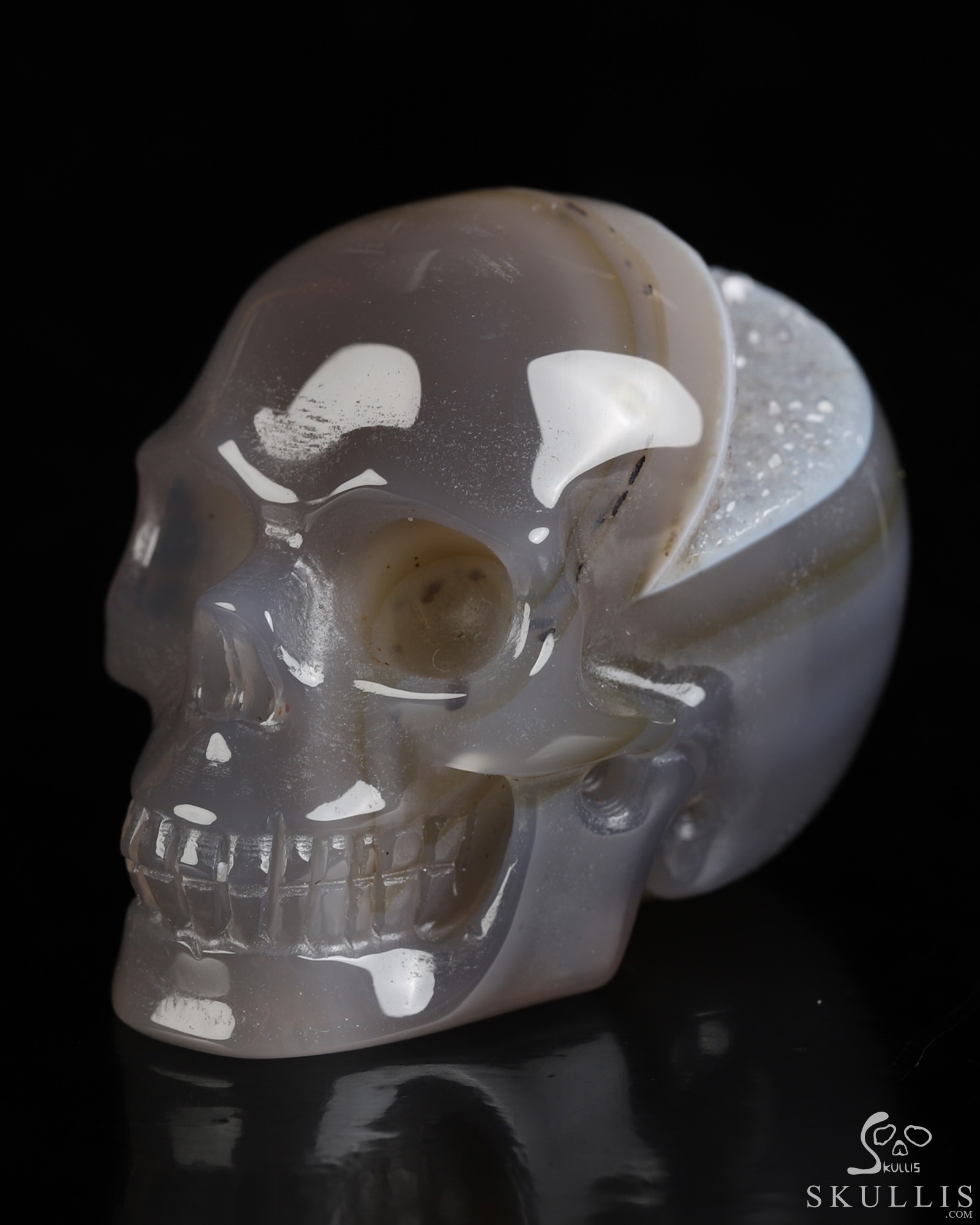 2.0" Premium Brazilian Agate Hand Carved Crystal Skull, Realistic, Crystal Healing 2.0" Premium Brazilian Agate Hand Carved Crystal Skull, Realistic, Crystal Healing
