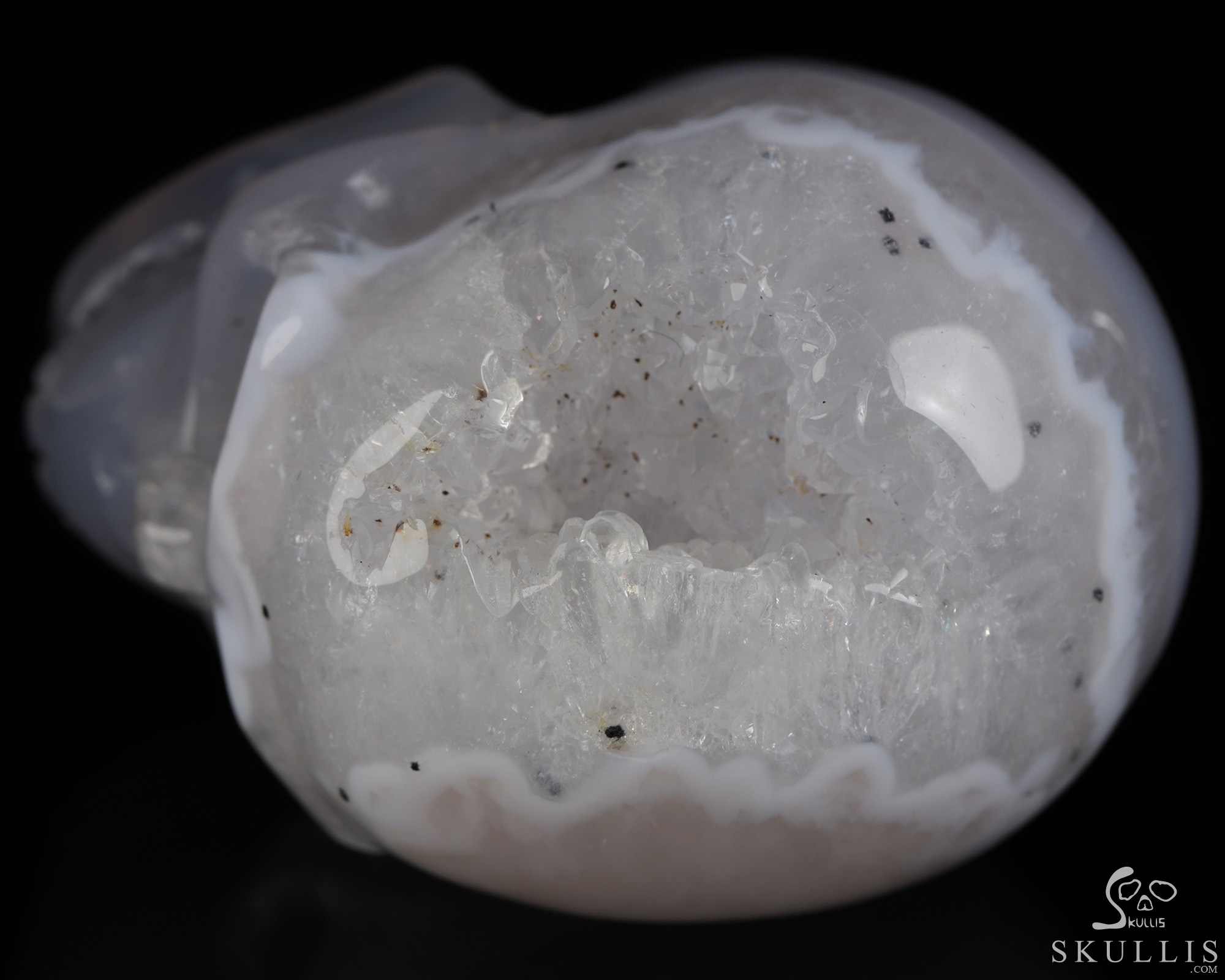 2.0" Agate Geode Hand Carved Crystal Skull, Realistic, Crystal Healing 2.0" Agate Geode Hand Carved Crystal Skull, Realistic, Crystal Healing