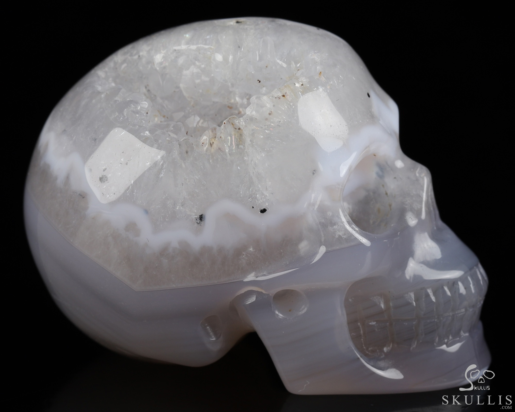 2.0" Agate Geode Hand Carved Crystal Skull, Realistic, Crystal Healing 2.0" Agate Geode Hand Carved Crystal Skull, Realistic, Crystal Healing