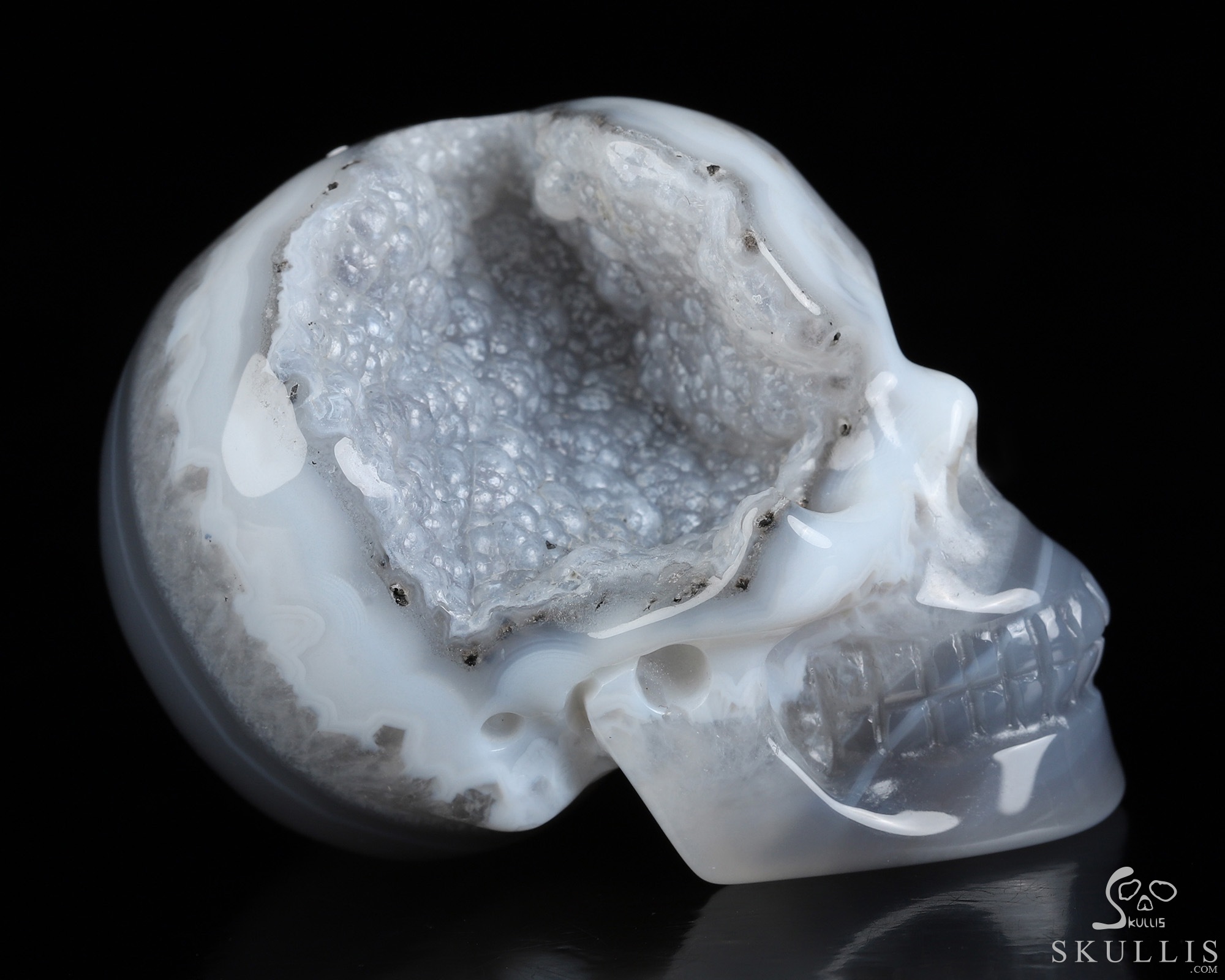2.0" Agate Geode Hand Carved Crystal Skull, Realistic, Crystal Healing 2.0" Agate Geode Hand Carved Crystal Skull, Realistic, Crystal Healing