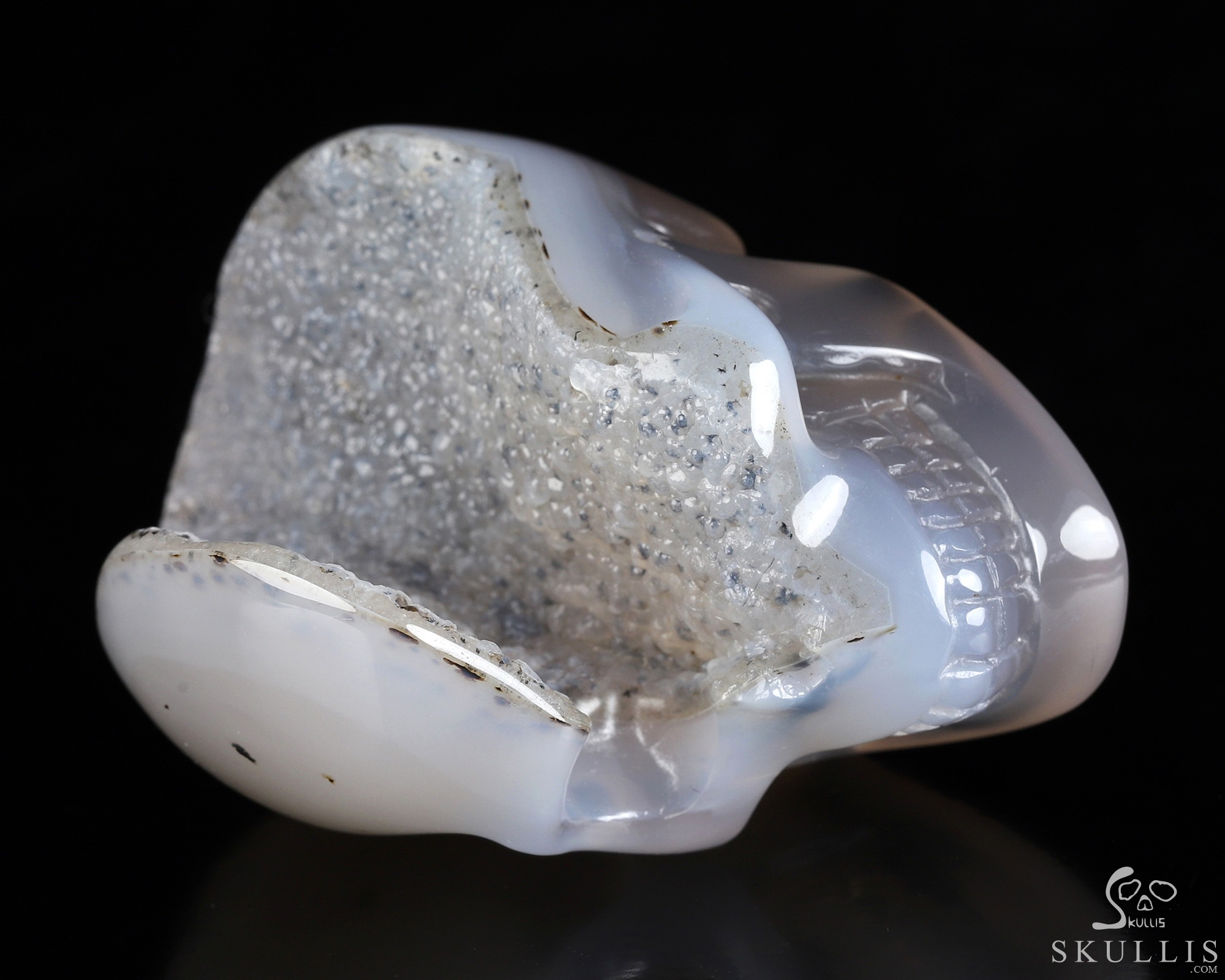 2.0" Agate Geode Hand Carved Crystal Skull, Realistic, Crystal Healing 2.0" Agate Geode Hand Carved Crystal Skull, Realistic, Crystal Healing