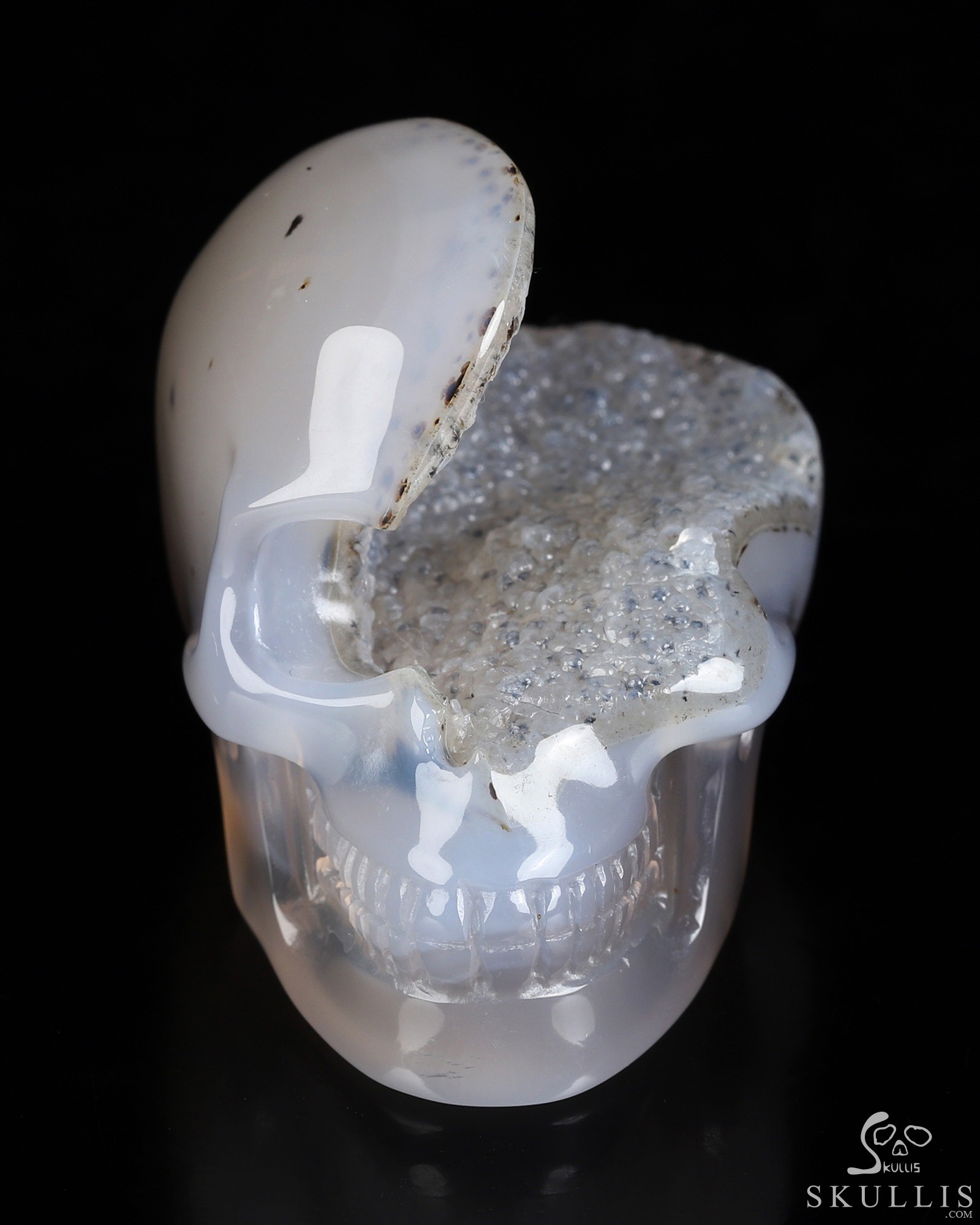 2.0" Agate Geode Hand Carved Crystal Skull, Realistic, Crystal Healing 2.0" Agate Geode Hand Carved Crystal Skull, Realistic, Crystal Healing
