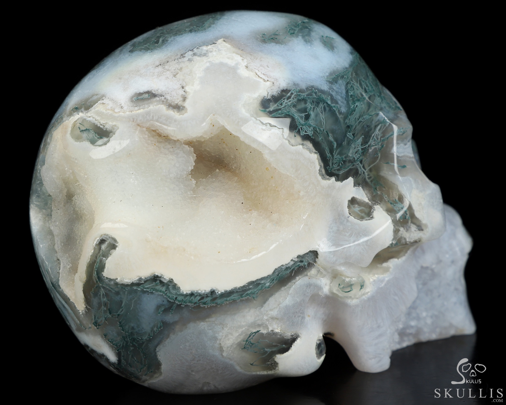 3.5" Green Moss Agate Geode Hand Carved Crystal Skull, Realistic, Crystal Healing 3.5" Green Moss Agate Geode Hand Carved Crystal Skull, Realistic, Crystal Healing