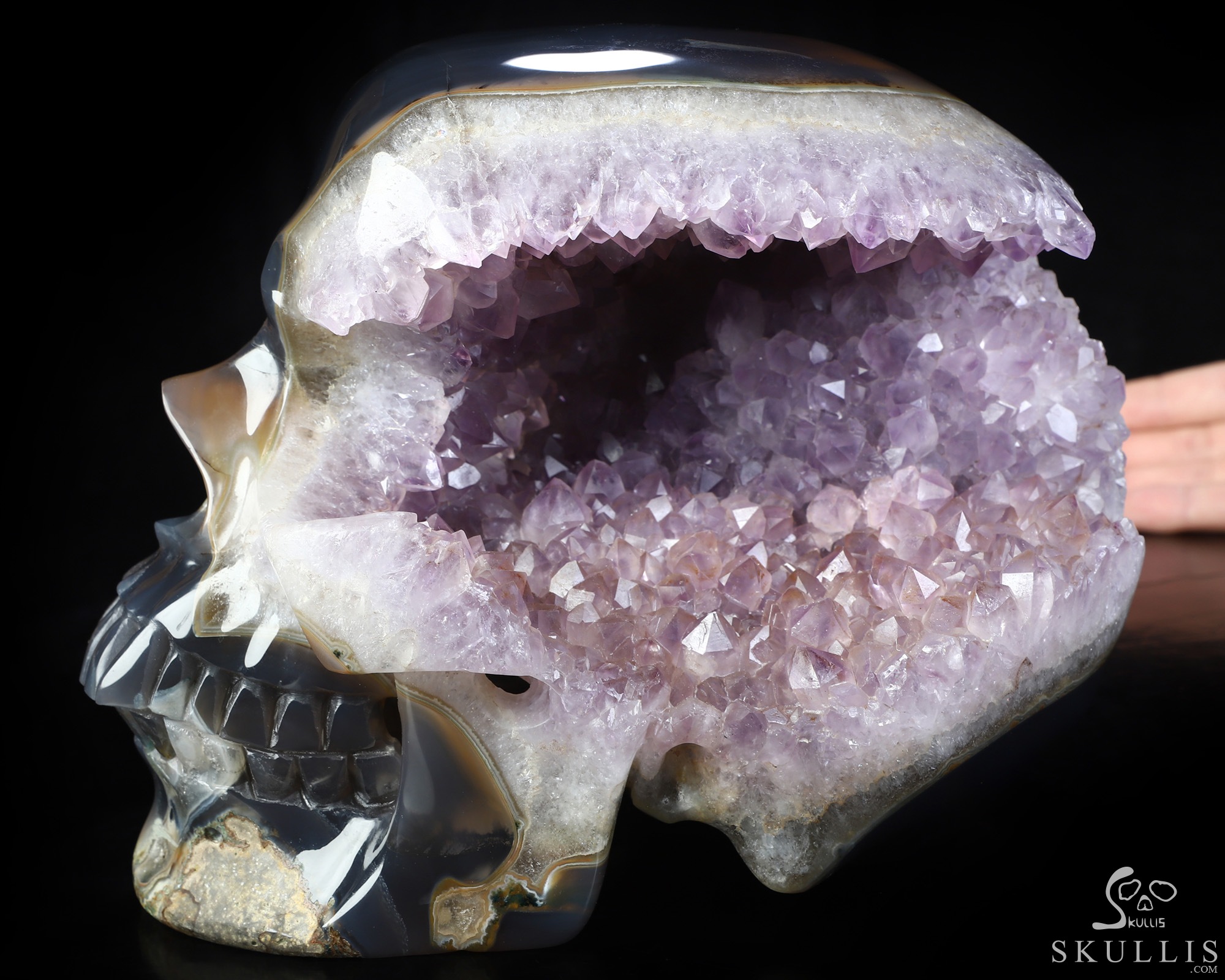 Lifesized 7.5" Agate Amethyst Geode Hand Carved Crystal Skull, Super Realistic, Crystal Healing Lifesized 7.5" Agate Amethyst Geode Hand Carved Crystal Skull, Super Realistic, Crystal Healing