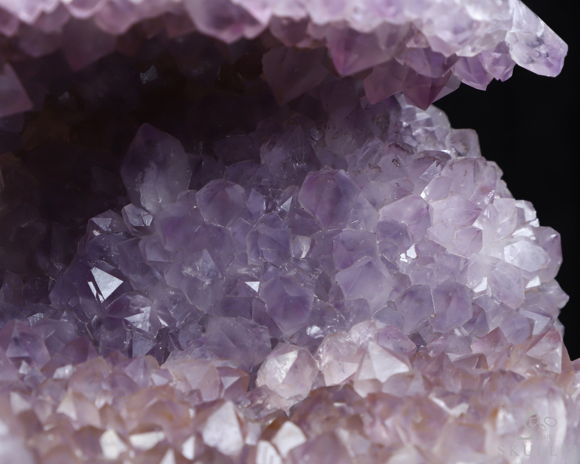 Lifesized 7.5" Agate Amethyst Geode Hand Carved Crystal Skull, Super Realistic, Crystal Healing Lifesized 7.5" Agate Amethyst Geode Hand Carved Crystal Skull, Super Realistic, Crystal Healing