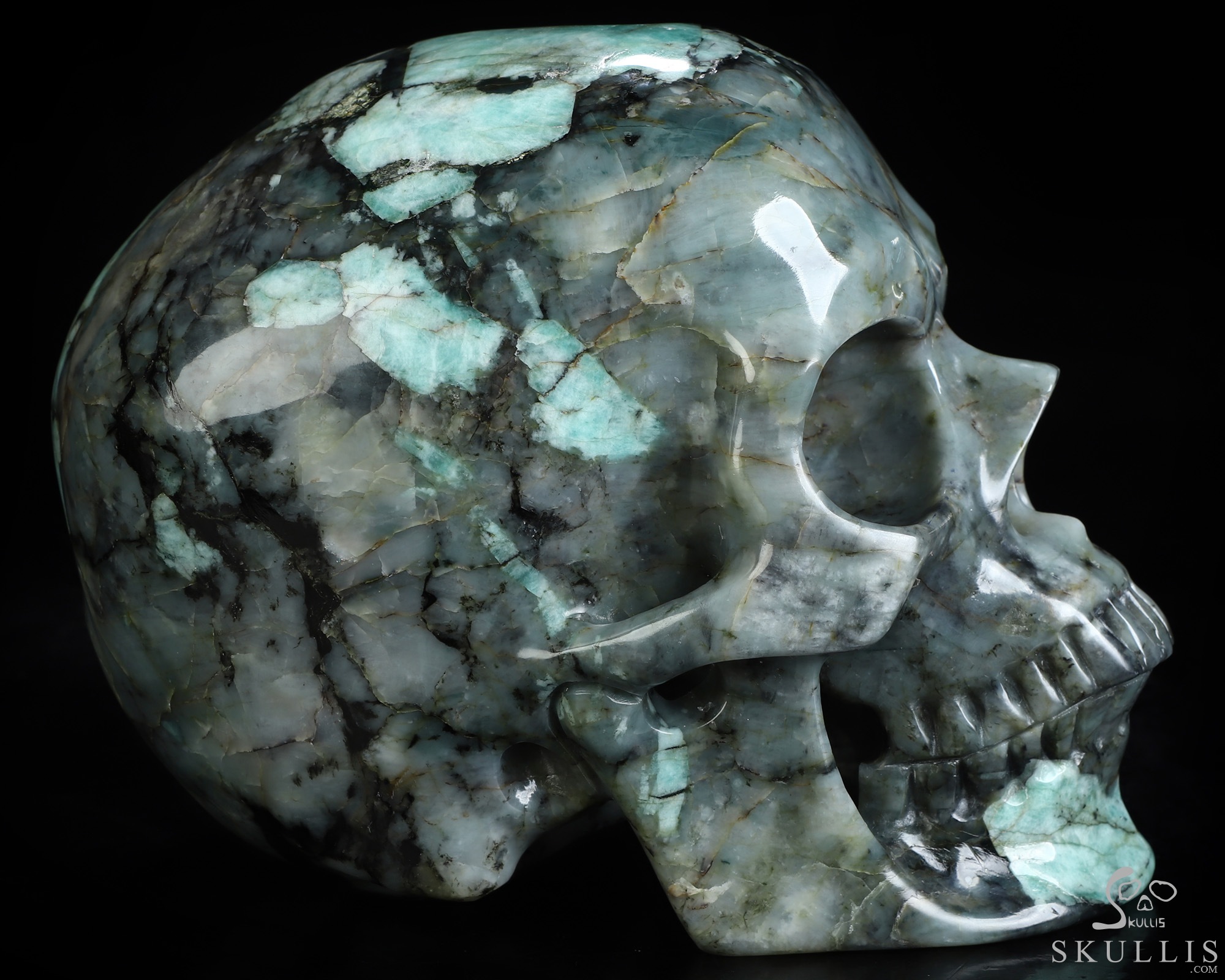 Gemstone Lifesized 6.8" Emerald Hand Carved Crystal Skull, Super Realistic, Crystal Healing Gemstone Lifesized 6.8" Emerald Hand Carved Crystal Skull, Super Realistic, Crystal Healing