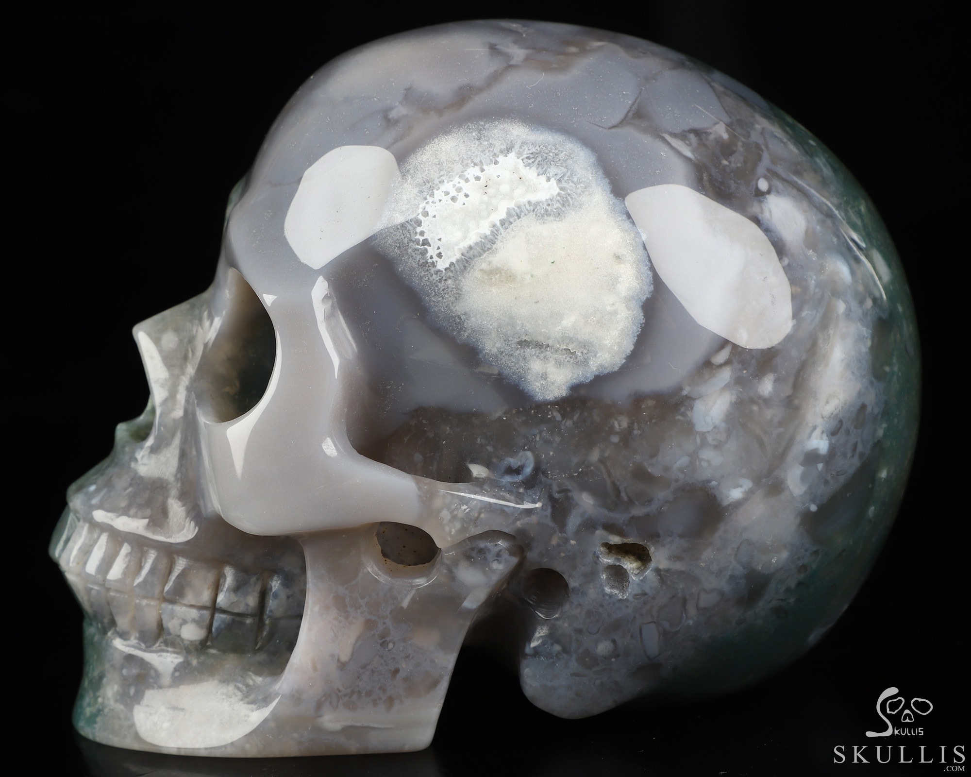 4.9" Agate Hand Carved Crystal Skull, Realistic, Crystal Healing 4.9" Agate Hand Carved Crystal Skull, Realistic, Crystal Healing