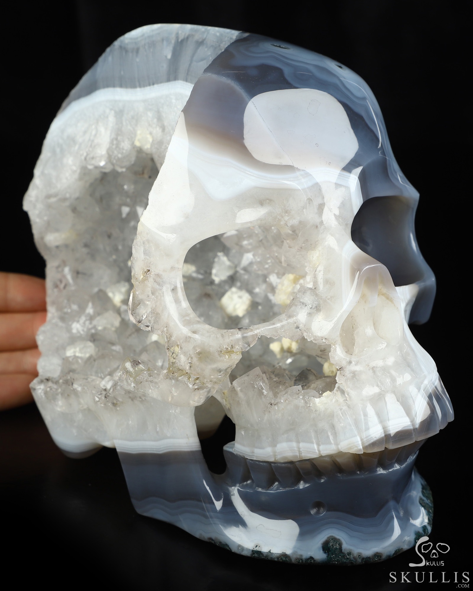 Lifesized 7.2" Agate Geode Hand Carved Crystal Skull, Super Realistic, Crystal Healing Lifesized 7.2" Agate Geode Hand Carved Crystal Skull, Super Realistic, Crystal Healing