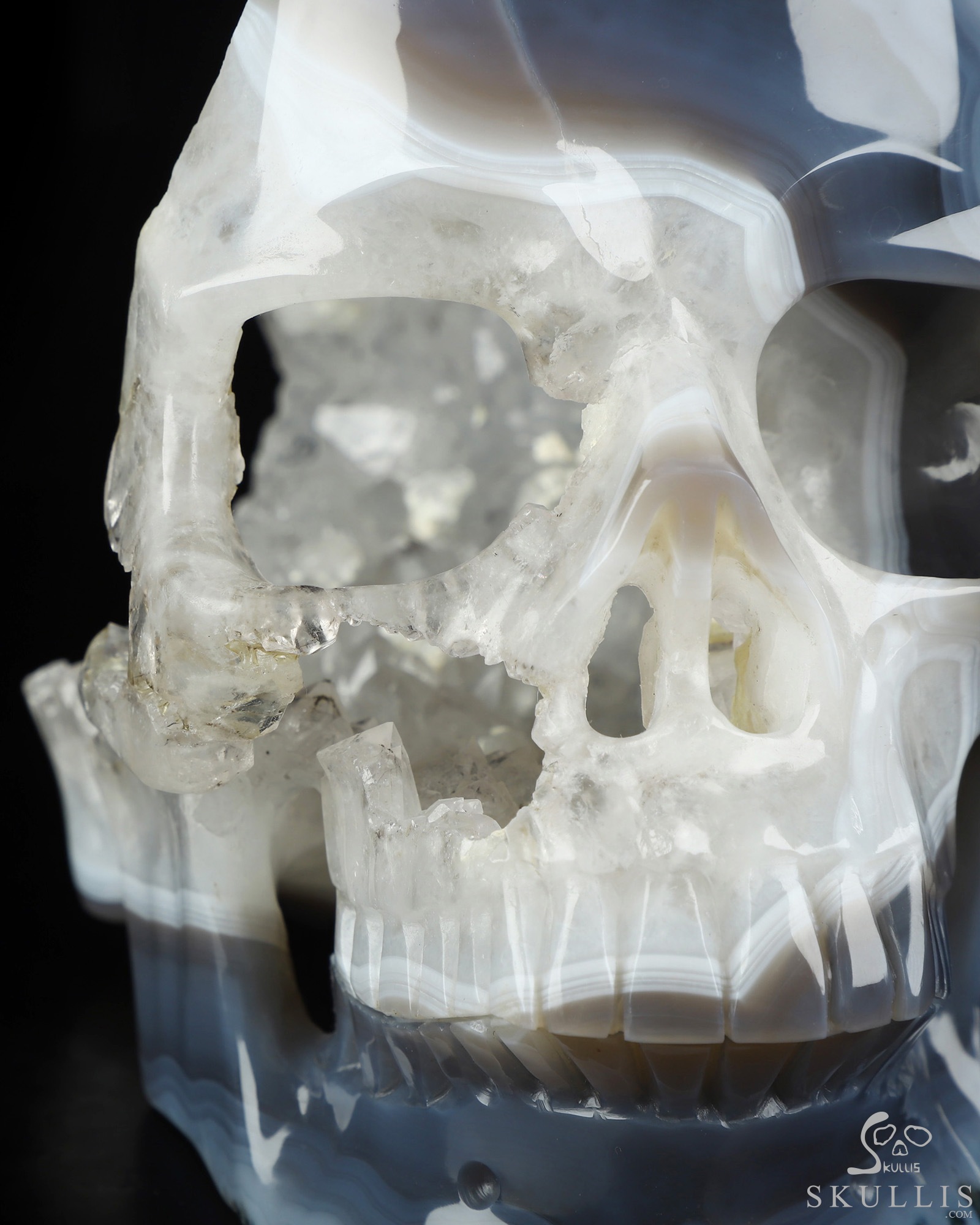 Lifesized 7.2" Agate Geode Hand Carved Crystal Skull, Super Realistic, Crystal Healing Lifesized 7.2" Agate Geode Hand Carved Crystal Skull, Super Realistic, Crystal Healing
