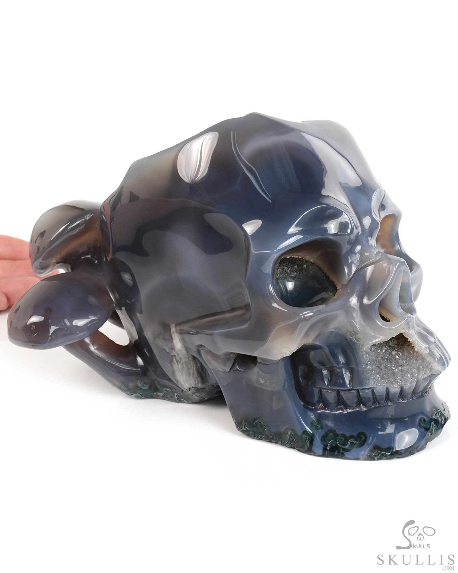 7.7" Agate Geode Hand Carved Mushroom Crystal Skull Sculpture, Crystal Healing 7.7" Agate Geode Hand Carved Mushroom Crystal Skull Sculpture, Crystal Healing