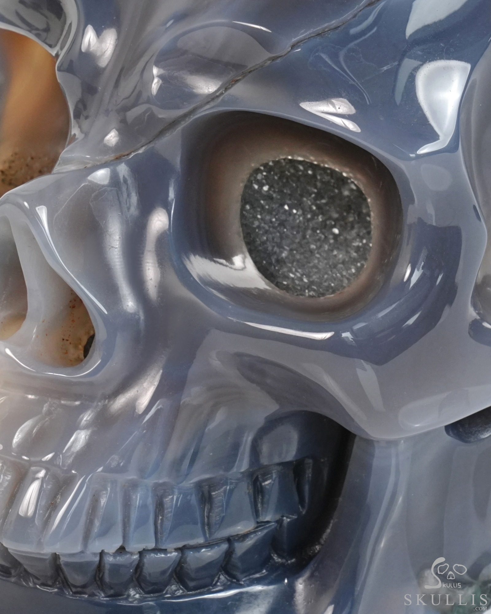 7.7" Agate Geode Hand Carved Mushroom Crystal Skull Sculpture, Crystal Healing 7.7" Agate Geode Hand Carved Mushroom Crystal Skull Sculpture, Crystal Healing