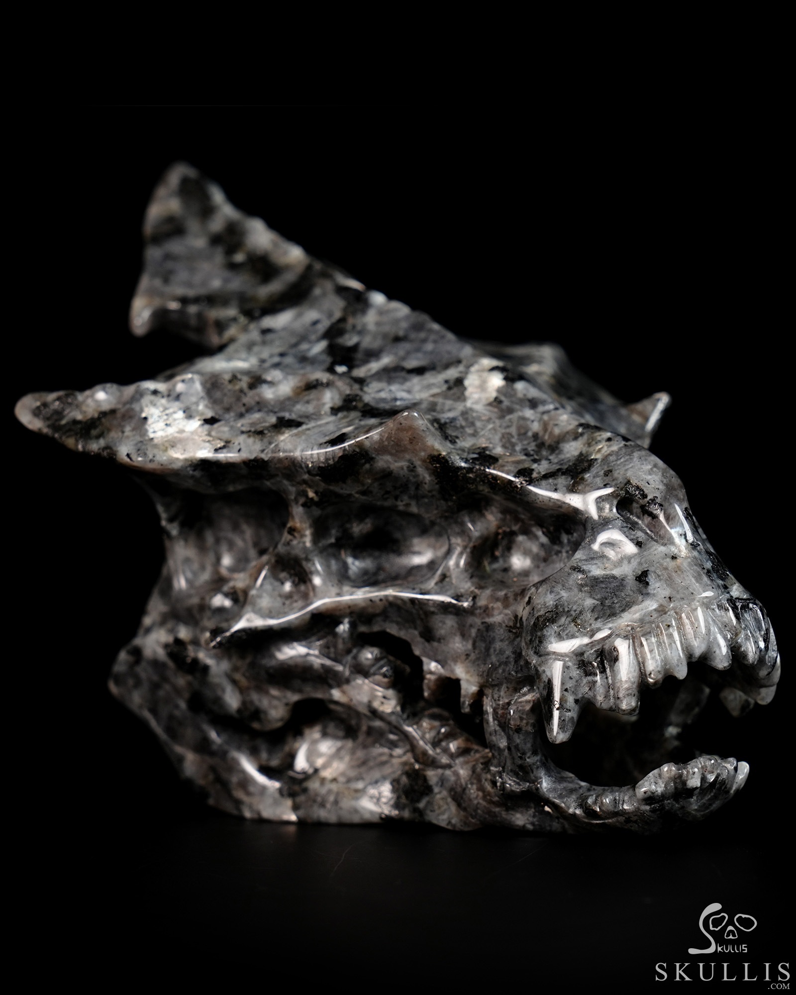 4.5" Larvikite Hand Carved Crystal Pterodactyl Skull Fine Art Sculpture, Crystal Healing 4.5" Larvikite Hand Carved Crystal Pterodactyl Skull Fine Art Sculpture, Crystal Healing
