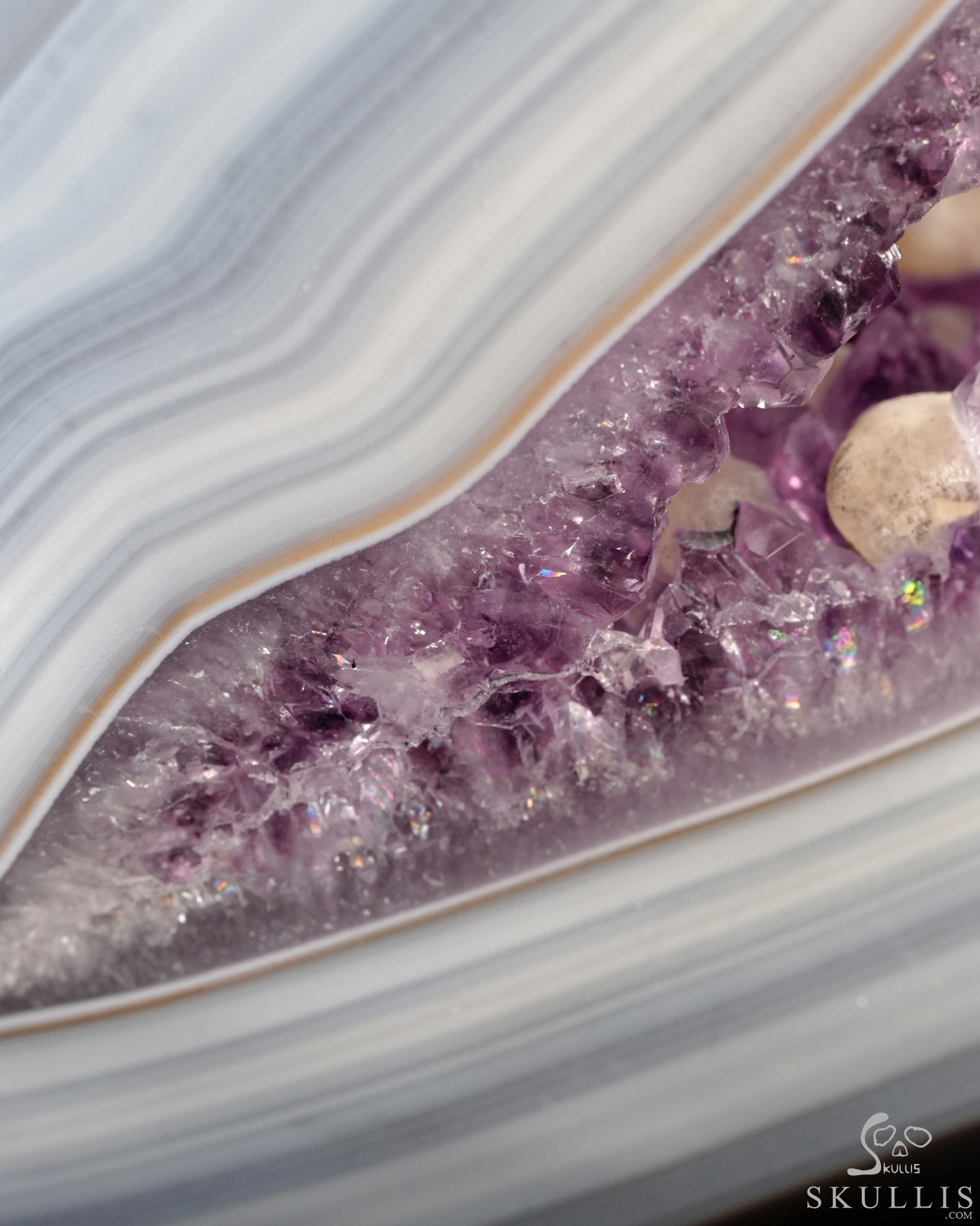 Aug 17, 2026 ACSAD (A Crystal Skull a Day) - Cosmic Snowfall - Lifesized 9.1" Agate Amethyst Geode Hand Carved Crystal Skull, Super Realistic, Crystal Healing Aug 17, 2026 ACSAD (A Crystal Skull a Day) - Cosmic Snowfall - Lifesized 9.1" Agate Amethyst Geode Hand Carved Crystal Skull, Super Realistic, Crystal Healing