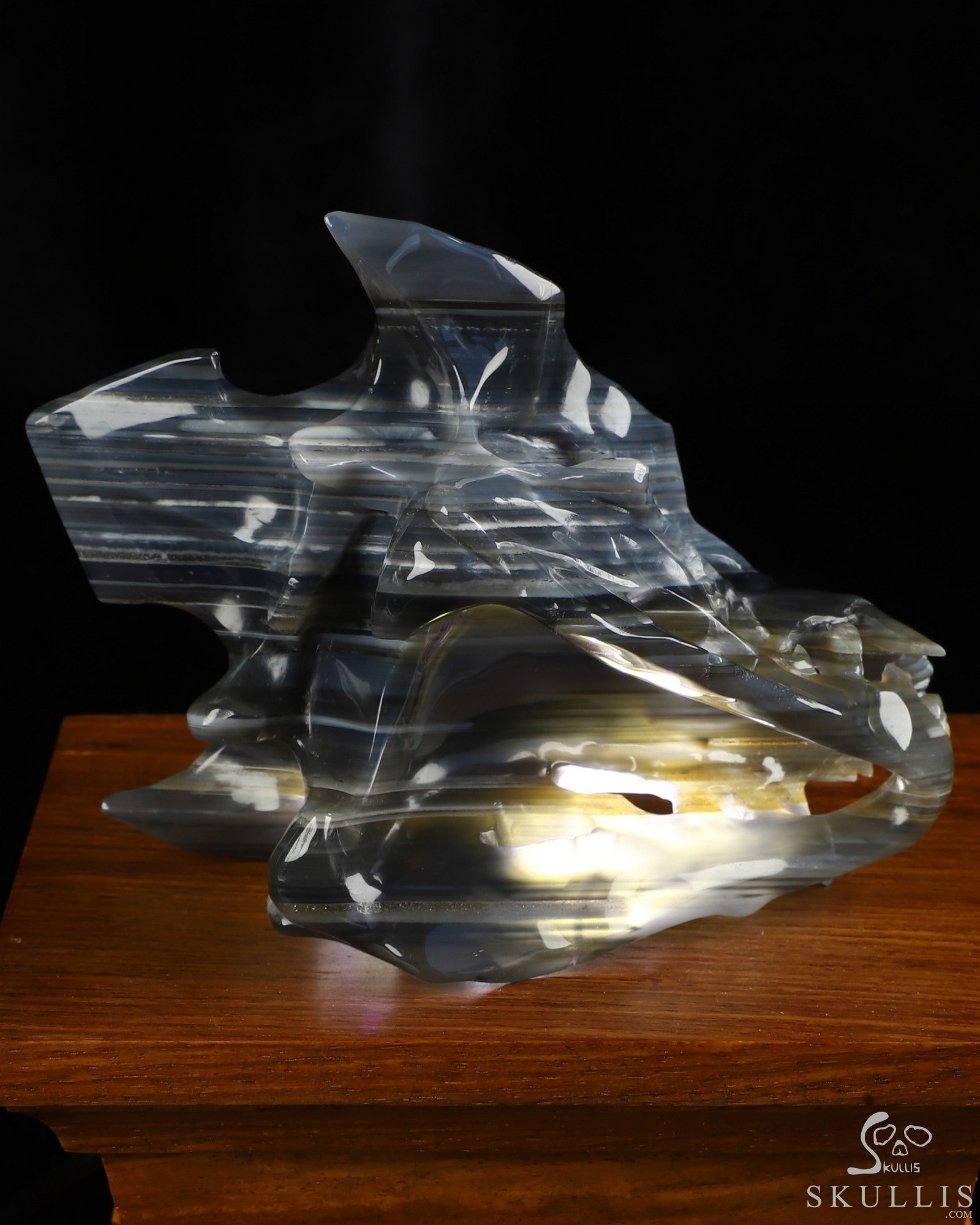 4.4" Premium Brazilian Agate Hand Carved Pterodactyl Crystal Skull Fine Art Sculpture, Crystal Healing 4.4" Premium Brazilian Agate Hand Carved Pterodactyl Crystal Skull Fine Art Sculpture, Crystal Healing