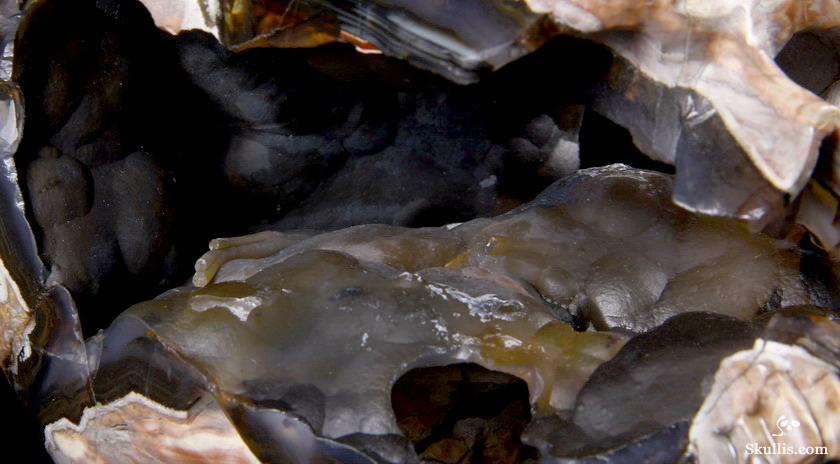 AMAZING UNIQUE GEODE GIANT 6.4" Dinosaur Egg Agate Carved Crystal Skull AMAZING UNIQUE GEODE GIANT 6.4" Dinosaur Egg Agate Carved Crystal Skull