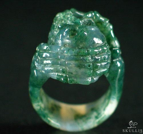 Embrace of Love - US size 7 Green Moss Agate Hand Carved Crystal Skull Ring, Crystal Healing Skull Jewelry, for Women & Men Embrace of Love - US size 7 Green Moss Agate Hand Carved Crystal Skull Ring, Crystal Healing Skull Jewelry, for Women & Men