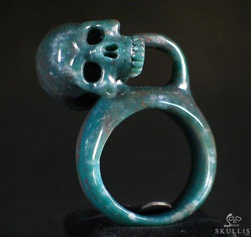 Indian Agate Carved Crystal Skull Ring, Size 9 1/2 Indian Agate Carved Crystal Skull Ring, Size 9 1/2