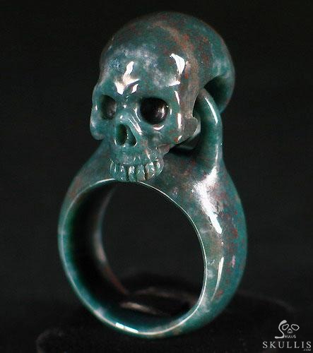 Indian Agate Carved Crystal Skull Ring, Size 9 1/2 Indian Agate Carved Crystal Skull Ring, Size 9 1/2