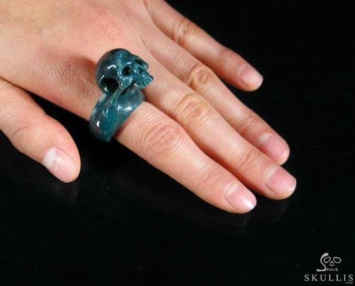 Indian Agate Carved Crystal Skull Ring, Size 9 1/2 Indian Agate Carved Crystal Skull Ring, Size 9 1/2