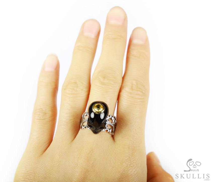 Black Onyx & 925 Sterling Silver Carved Crystal Skull Ring with Citrine,925 Sterling Silver Over 18K Gold. 8 1/2# Black Onyx & 925 Sterling Silver Carved Crystal Skull Ring with Citrine,925 Sterling Silver Over 18K Gold. 8 1/2#