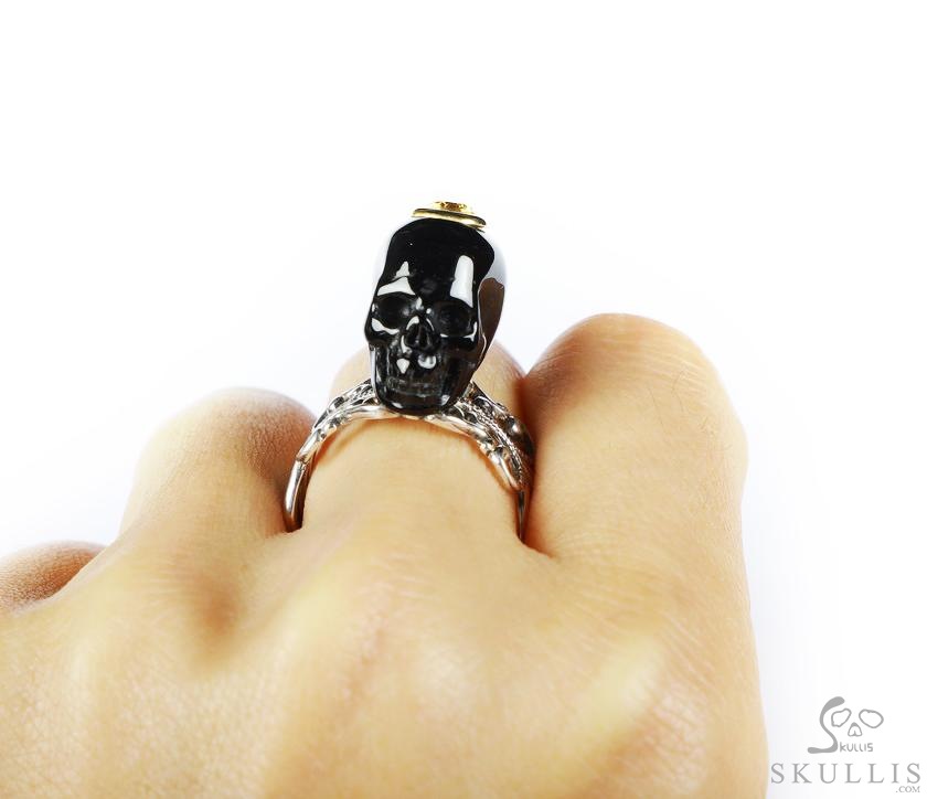Black Onyx & 925 Sterling Silver Carved Crystal Skull Ring with Citrine,925 Sterling Silver Over 18K Gold. 8 1/2# Black Onyx & 925 Sterling Silver Carved Crystal Skull Ring with Citrine,925 Sterling Silver Over 18K Gold. 8 1/2#