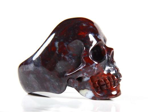 Size 11 Chinese Bloodstone Carved Crystal Skull Ring Size 11 Chinese Bloodstone Carved Crystal Skull Ring