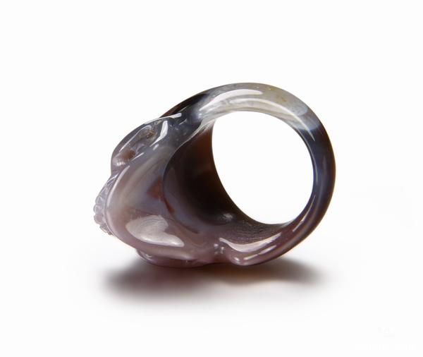 Size 7.5 Fine Gemstone Mozambique Agate Carved Crystal Skull Ring #4804491 Size 7.5 Fine Gemstone Mozambique Agate Carved Crystal Skull Ring #4804491