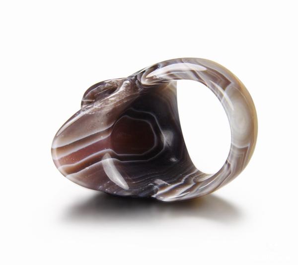 Size 9.5 Fine Gemstone 1.5" Mozambique Agate Carved Crystal Skull Ring #4804492 Size 9.5 Fine Gemstone 1.5" Mozambique Agate Carved Crystal Skull Ring #4804492