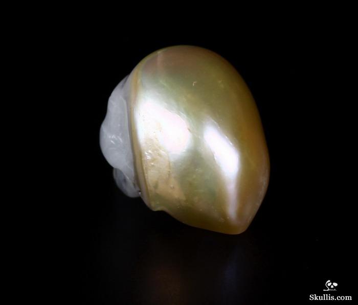 0.7" Pearl Carved Crystal Skull 0.7" Pearl Carved Crystal Skull