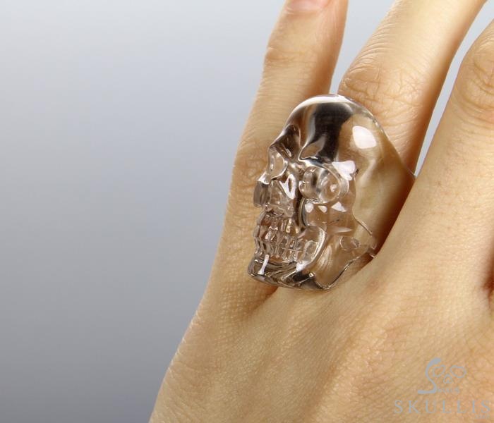 The Poetic Dreamer - US size 5 Smoky Quartz Rock Crystal Hand Carved Skull Ring, Crystal Healing Skull Jewelry, for Women & Men The Poetic Dreamer - US size 5 Smoky Quartz Rock Crystal Hand Carved Skull Ring, Crystal Healing Skull Jewelry, for Women & Men