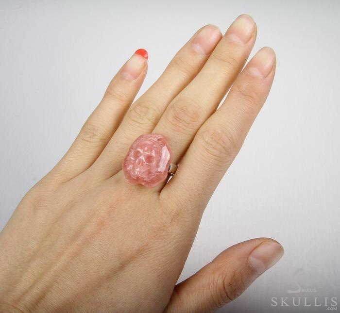 Gemstone Size 8, Rhodochrosite & 925 Sterling Silver Carved Crystal Skull Ring with 925 Sterling Silver Gemstone Size 8, Rhodochrosite & 925 Sterling Silver Carved Crystal Skull Ring with 925 Sterling Silver