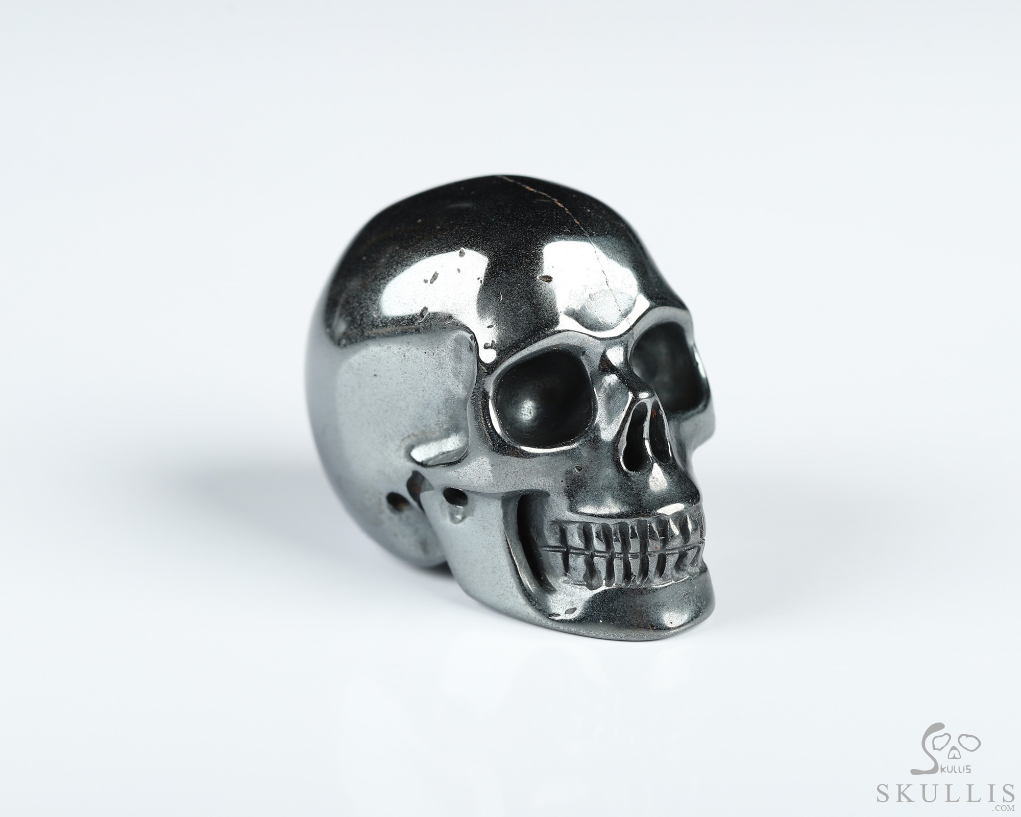 1.3" Hematite Hand Carved Crystal Skull, Realistic, Crystal Healing 1.3" Hematite Hand Carved Crystal Skull, Realistic, Crystal Healing