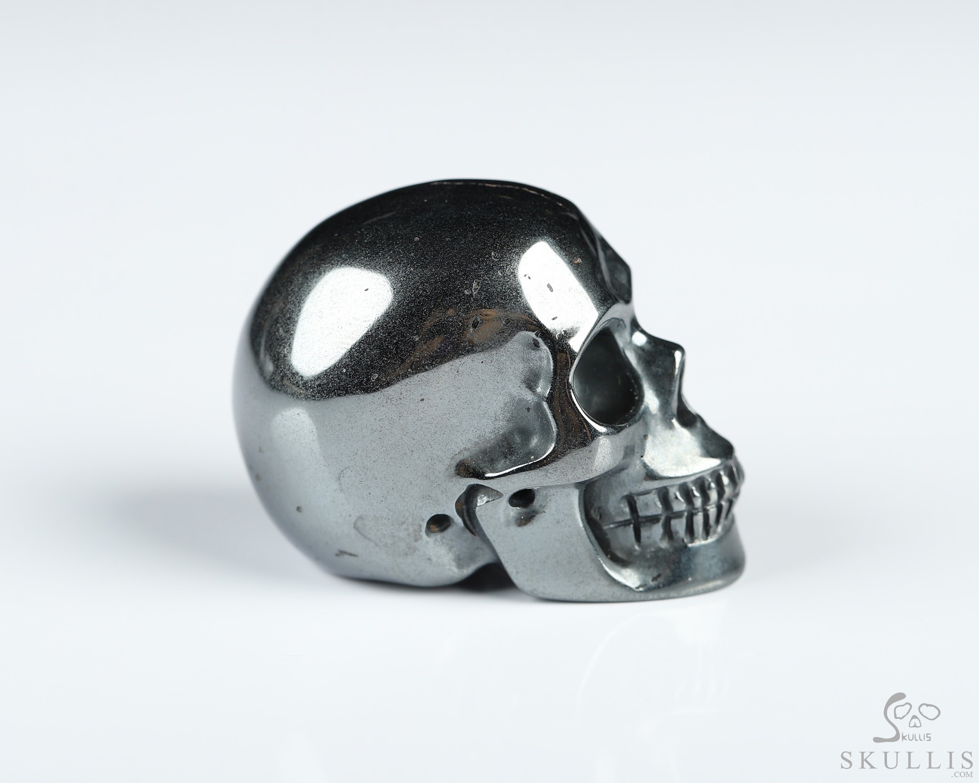 1.3" Hematite Hand Carved Crystal Skull, Realistic, Crystal Healing 1.3" Hematite Hand Carved Crystal Skull, Realistic, Crystal Healing