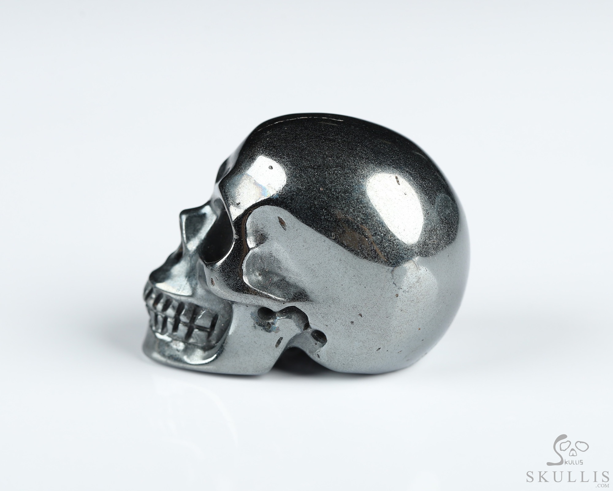 1.3" Hematite Hand Carved Crystal Skull, Realistic, Crystal Healing 1.3" Hematite Hand Carved Crystal Skull, Realistic, Crystal Healing