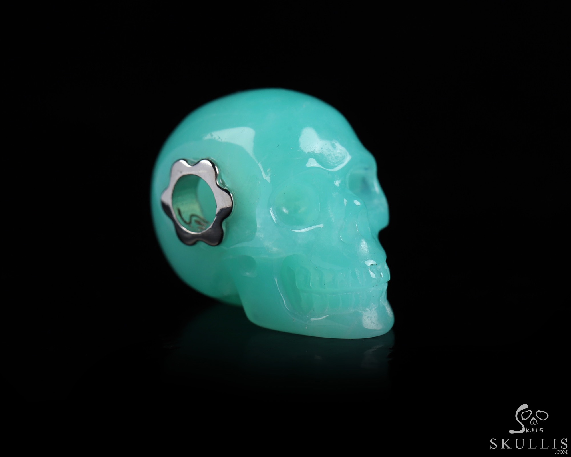 Necklace of 0.7" Top-Quality Chrysoprase Hand Carved Crystal Skull Pendant, Skull Jewelry Necklace of 0.7" Top-Quality Chrysoprase Hand Carved Crystal Skull Pendant, Skull Jewelry